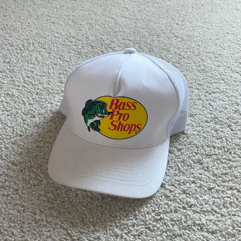 Bass Pro Shops hat